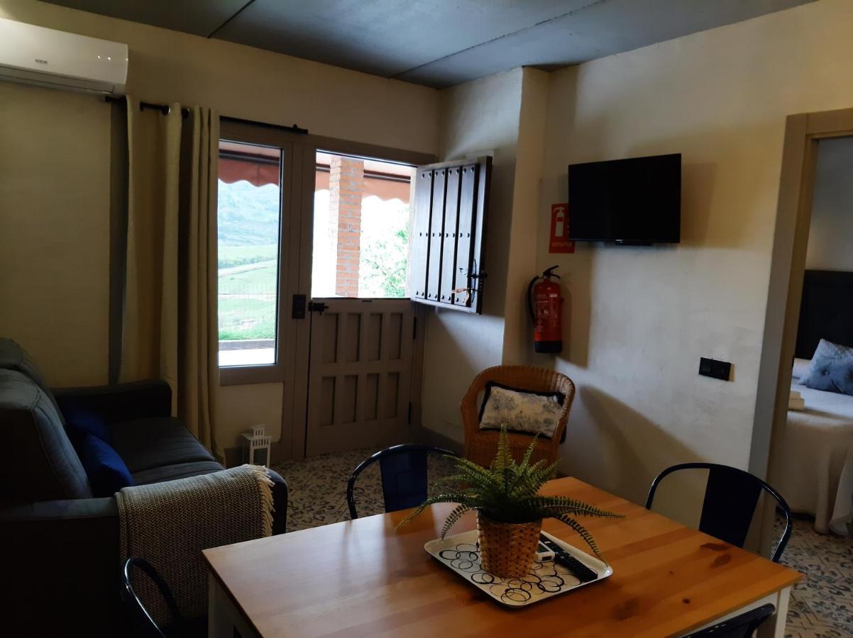 Apartamentos El Llanin Cangas de Onis Exterior photo