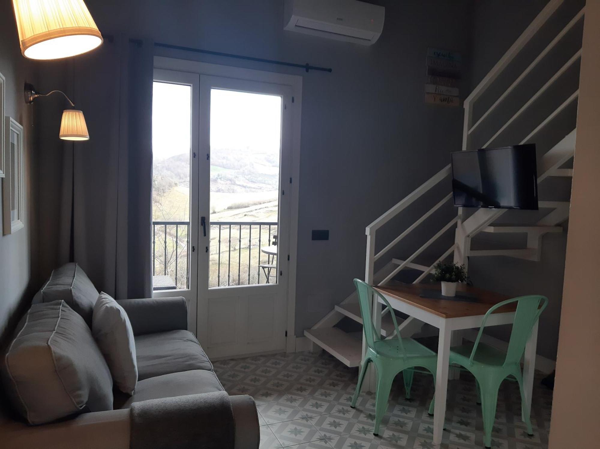 Apartamentos El Llanin Cangas de Onis Room photo